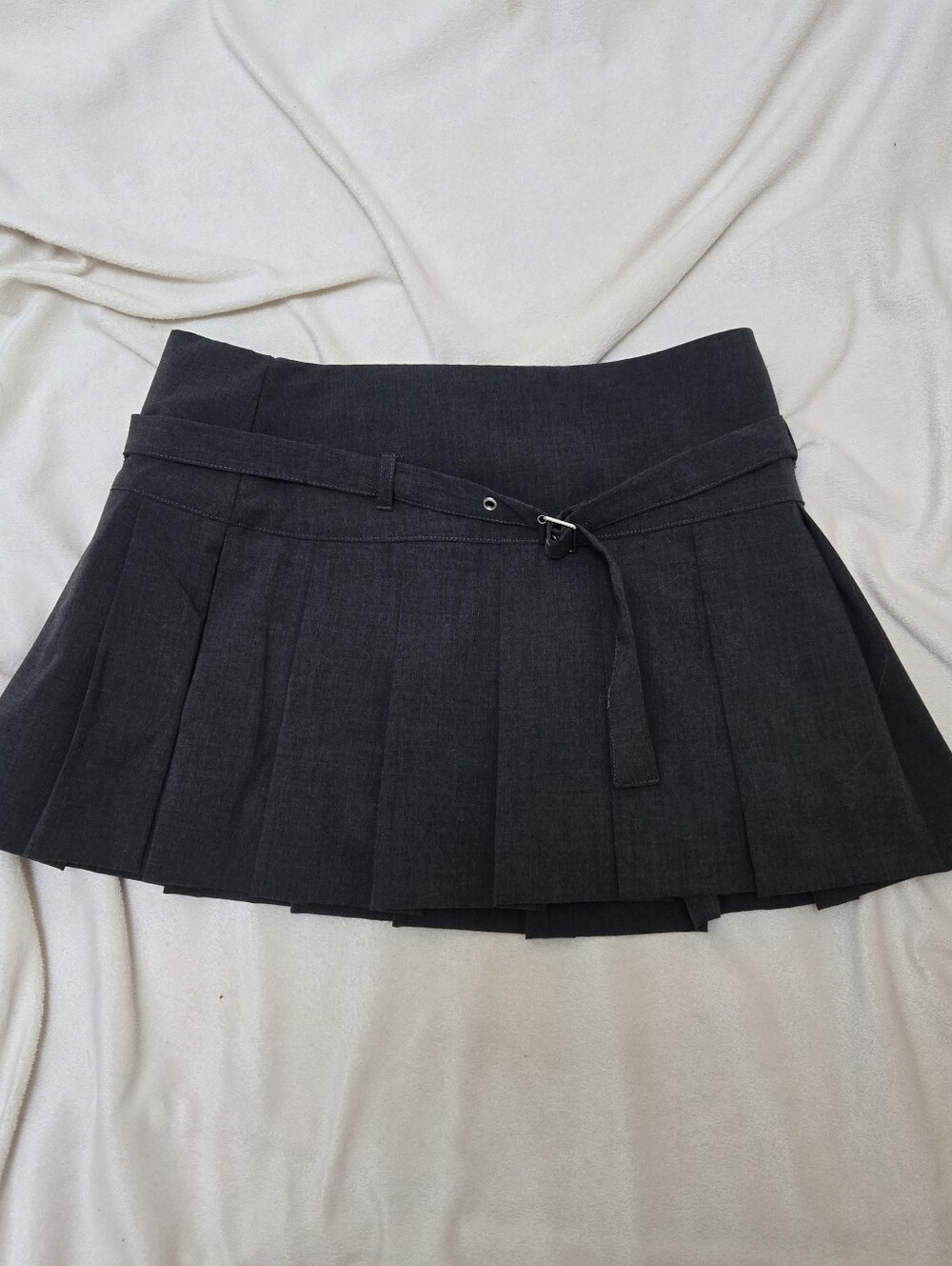Zara Grey Pleated Mini Skirt Belt Detail Size Small